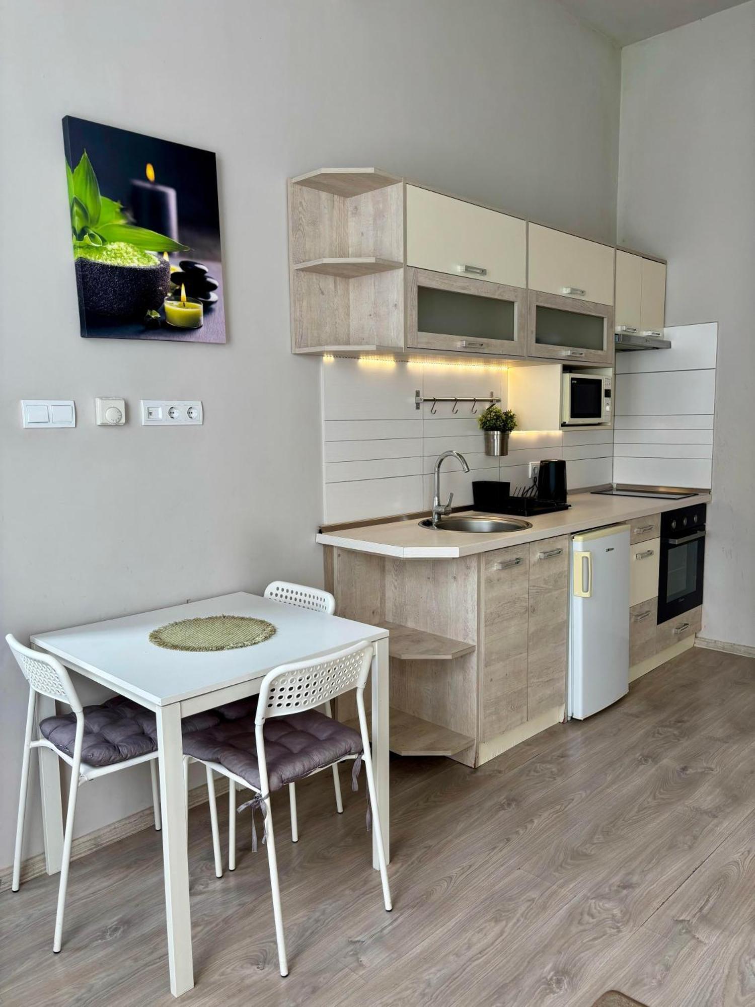 Apartament Ava